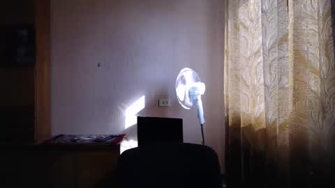 Snapshot of hettysouressx chatting on 04-15-26, 12:56 HettySouressx online show from 04-15-26, 12:56