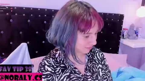 Noraly  online show from 04-10-26, 05:56