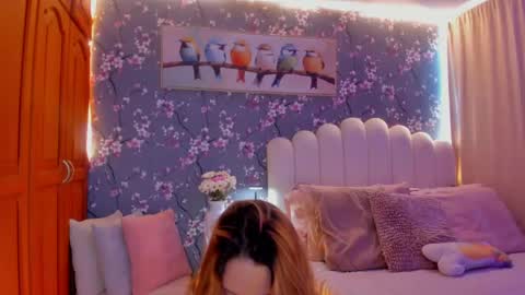 Martina Ricci Show schedule Monday to Friday 8am colombia time I work some weekends  online show from 04-20-26, 04:21