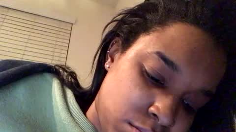 Snapshot of heyyou301990 chatting on 02-06-26, 07:12 heyyou301990 online show from 02-06-26, 07:12