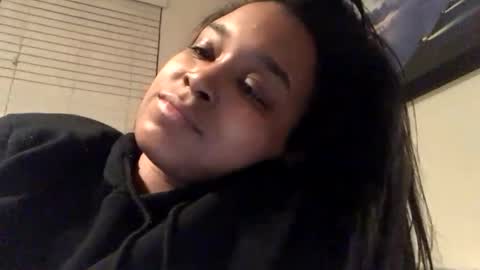 Snapshot of heyyou301990 chatting on 02-18-26, 01:56 heyyou301990 online show from 02-18-26, 01:56