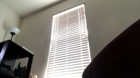 Snapshot of heyyou301990 chatting on 02-24-26, 05:00 heyyou301990 online show from 02-24-26, 05:00