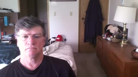 Snapshot of hg99too chatting on 06-13-26, 02:15 hg99too online show from 06-13-26, 02:15