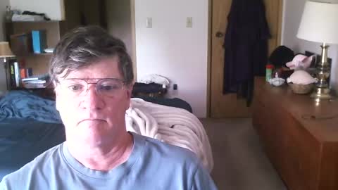 Snapshot of hg99too chatting on 07-06-26, 02:14 hg99too online show from 07-06-26, 02:14