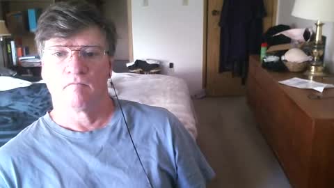 Snapshot of hg99too chatting on 07-12-26, 02:08 hg99too online show from 07-12-26, 02:08