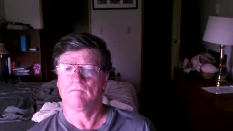 Snapshot of hg99too chatting on 07-17-26, 02:24 hg99too online show from 07-17-26, 02:24