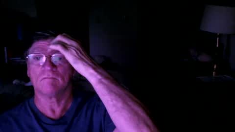 Snapshot of hg99too chatting on 07-18-26, 01:26 hg99too online show from 07-18-26, 01:26