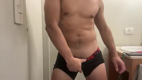 hhernan1 online show from 03-17-26, 05:00