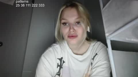 Snapshot of hi_i_am_ana chatting on 07-07-26, 04:26 Ana online show from 07-07-26, 04:26