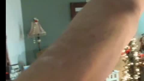 hidden_gold_milf online show from 12-22-25, 08:55