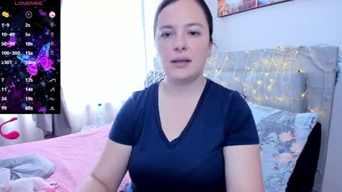 Snapshot of hidianapaola chatting on 04-07-26, 05:57 Diana online show from 04-07-26, 05:57