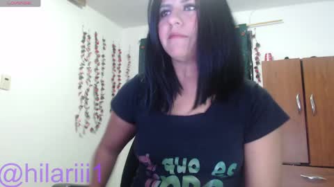 hilaril18 online show from 04-13-26, 11:54