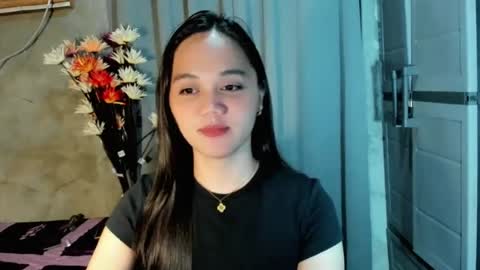hilarymolly online show from 07-18-26, 10:02
