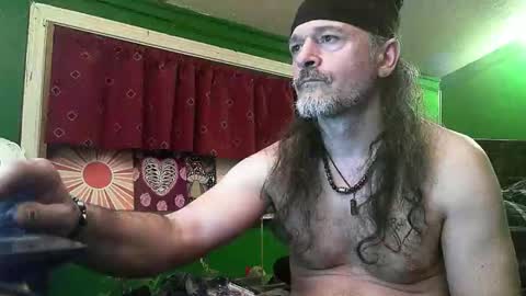 hippiedad333 online show from 04-05-26, 03:04