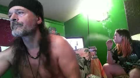 hippiedad333 online show from 04-16-26, 09:39