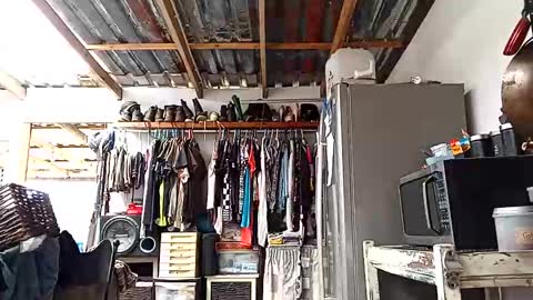 hippieguysa11 online show from 11-08-25, 09:53