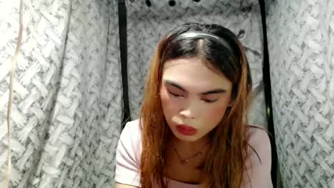 Snapshot of hoelyaurora chatting on 07-05-26, 10:22 Aurora3 online show from 07-05-26, 10:22