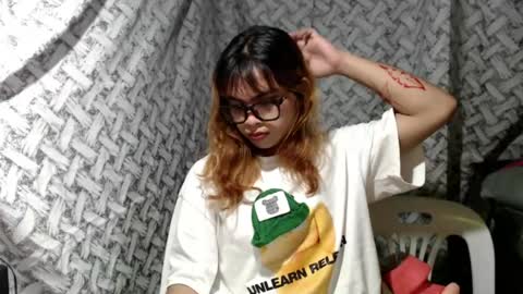 Snapshot of hoelyaurora chatting on 07-28-26, 07:50 Aurora3 online show from 07-28-26, 07:50