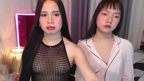 hoelymolly online show from 03-09-26, 05:17