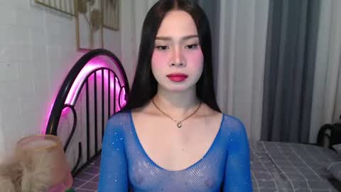 hoelymolly online show from 07-02-26, 06:58