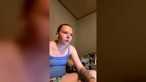 hoeznshi online show from 07-26-26, 01:47