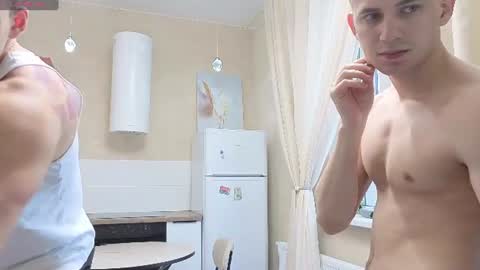 Snapshot of holiday_boys chatting on 07-14-26, 05:07 Extaz Athrey Howard online show from 07-14-26, 05:07