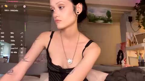 Ava online show from 06-25-26, 03:38