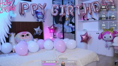 Holli online show from 04-10-26, 12:54