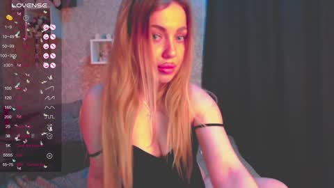holly_molly8 online show from 01-16-25, 08:57