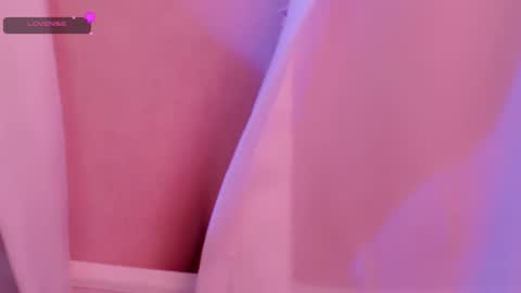 Snapshot of holly_molly_69 chatting on 06-07-26, 03:10 Molly online show from 06-07-26, 03:10
