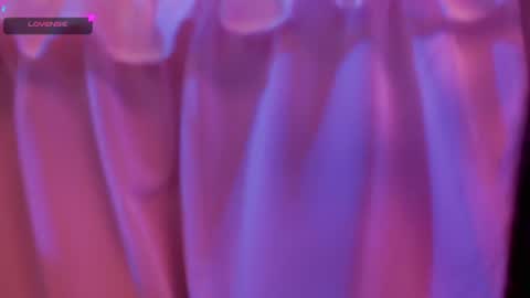 Snapshot of holly_molly_69 chatting on 07-19-26, 03:10 Molly online show from 07-19-26, 03:10