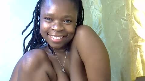 holy_ebony online show from 05-31-26, 01:36