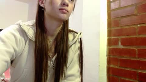 Juli online show from 03-23-26, 03:32