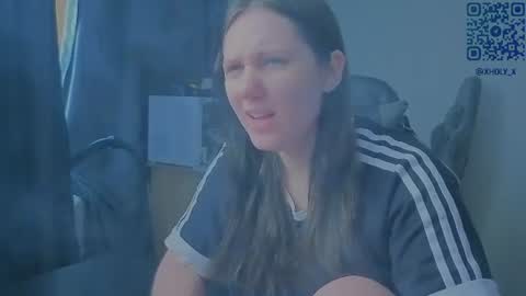 Snapshot of holy_kveta chatting on 07-12-26, 02:46 Kviki online show from 07-12-26, 02:46