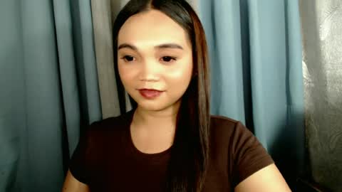 Snapshot of holy_shine chatting on 07-09-26, 10:30 Bella online show from 07-09-26, 10:30