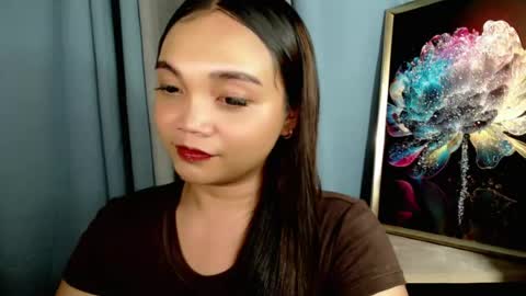 Snapshot of holy_shine chatting on 07-22-26, 12:02 Bella online show from 07-22-26, 12:02