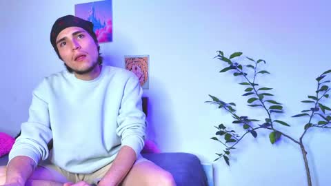      online show from 05-16-26, 07:34