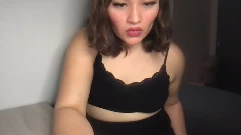 Snapshot of honeeybabyy chatting on 12-29-24, 07:17 honeeybabyy online show from 12-29-24, 07:17