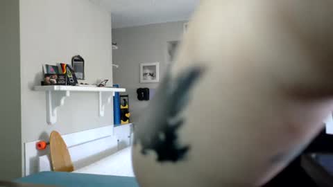 Honey online show from 10-01-25, 06:58