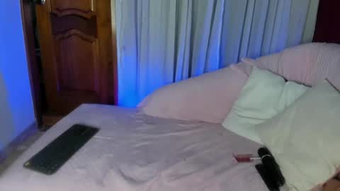 honey  monroe online show from 05-12-26, 03:47