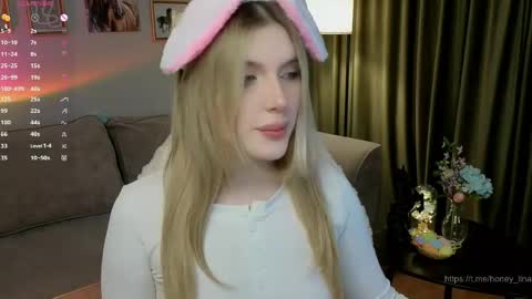 Lina online show from 04-04-26, 05:21