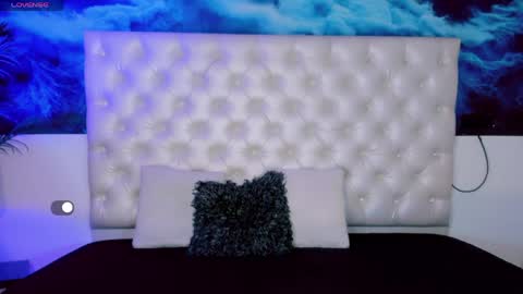 honey_moontsts online show from 05-21-26, 12:01