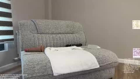 Jenyanew vid how I squirt in forest in bio online show from 05-30-26, 08:33