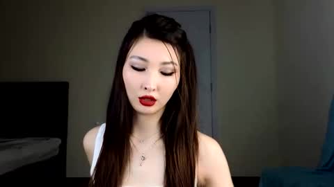 yani  online show from 12-18-25, 11:22