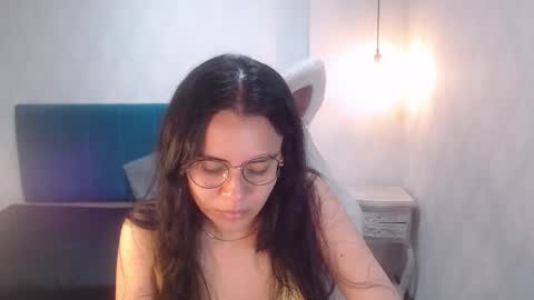 Emily online show from 03-12-26, 04:13