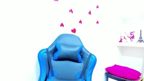 HONEY LUXE online show from 03-13-26, 06:09