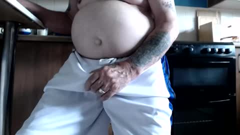 Snapshot of honeymaster290 chatting on 07-07-26, 08:51 honeymaster290 online show from 07-07-26, 08:51