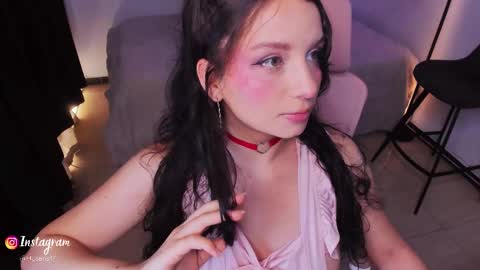       online show from 03-25-26, 01:44