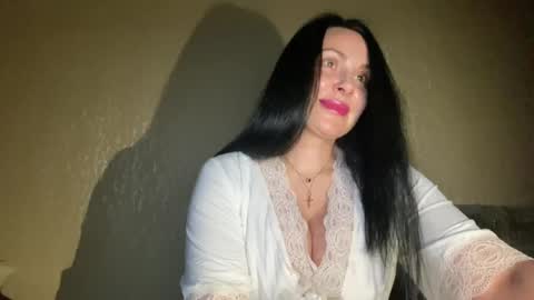 honeyvibe26 online show from 05-08-26, 06:57
