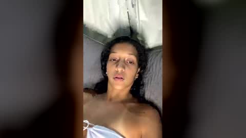 honeyxgirl online show from 01-07-26, 12:24